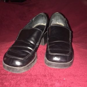 Mudd chunky heel shoes